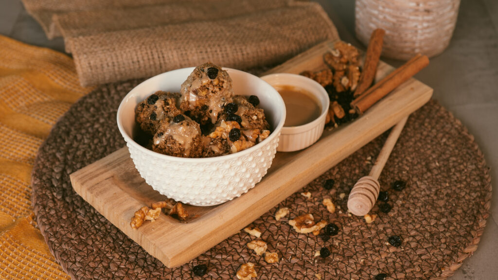Energy Balls με κριθαροκουλούρα, ταχίνι και μέλι – υγιεινό no-bake σνακ
